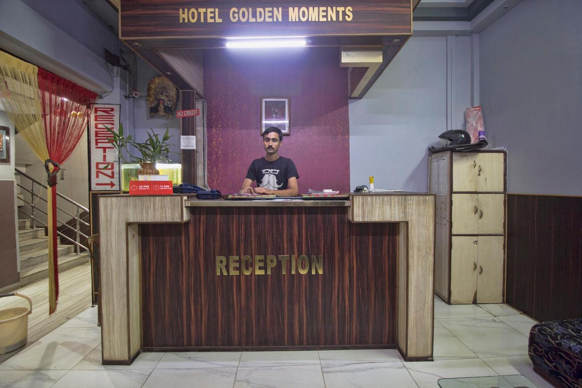 Hotel O Golden Moments Силигури Екстериор снимка